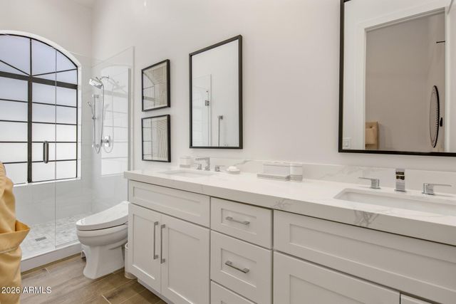 8222 E CORTEZ Drive, Scottsdale, AZ 85260