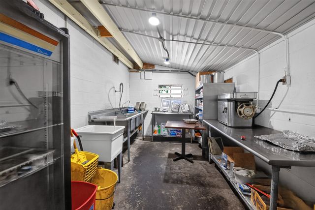1416 Franklin St, Clarksville, TN 37040