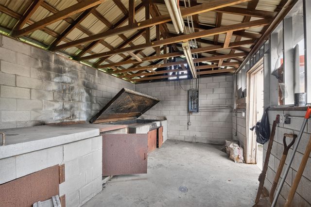 1416 Franklin St, Clarksville, TN 37040