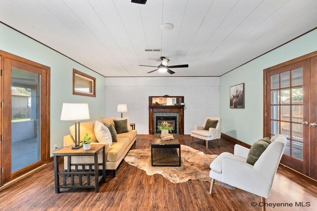 3923 MCCOMB AVE, Cheyenne, WY 82001