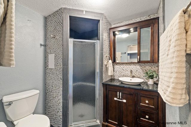 3923 MCCOMB AVE, Cheyenne, WY 82001