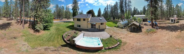 16829 N Wylie Dr, Nine Mile Falls, WA 99026
