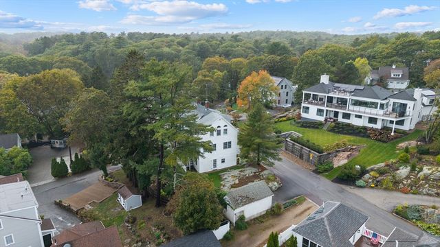 18 Bennett 1, Manchester, MA 01944