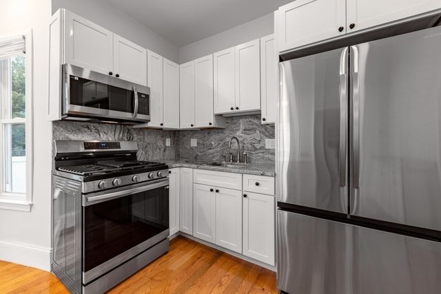 384 Adams St 1, Boston, MA 02122