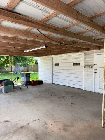906 Jackson St, Thibodaux, LA 70301