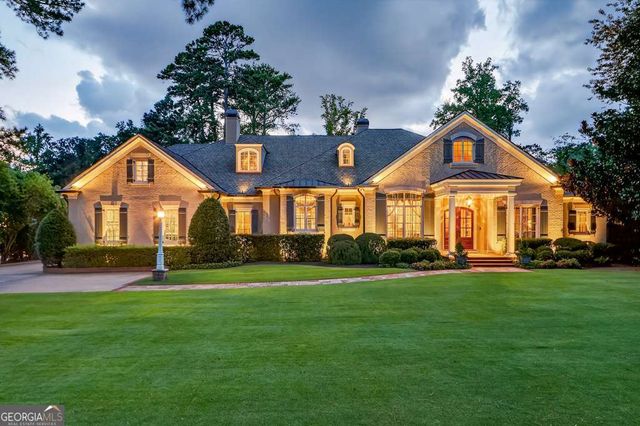 2954 Ridgewood Road NW, Atlanta, GA 30327