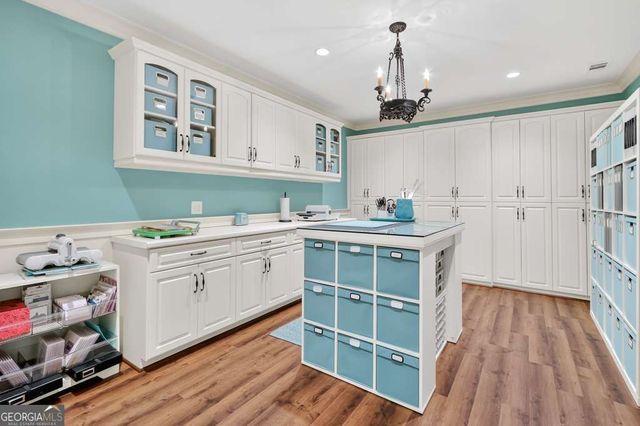 2954 Ridgewood Road NW, Atlanta, GA 30327