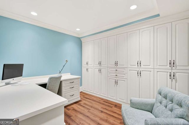 2954 Ridgewood Road NW, Atlanta, GA 30327