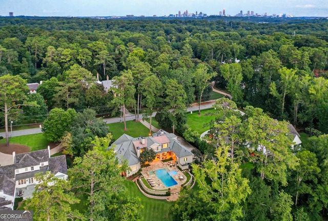 2954 Ridgewood Road NW, Atlanta, GA 30327