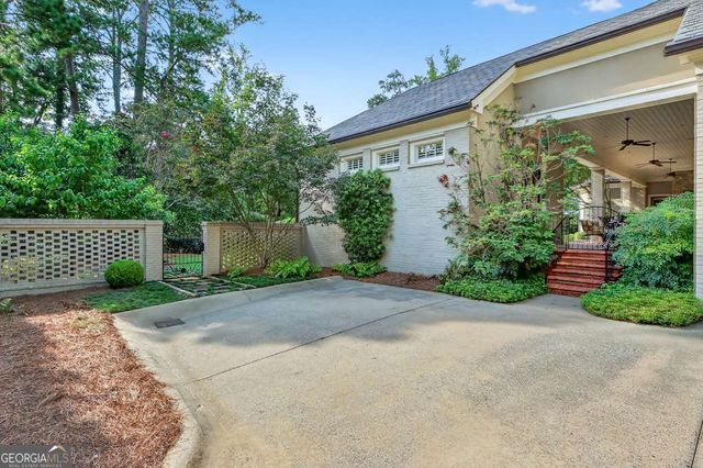 2954 Ridgewood Road NW, Atlanta, GA 30327