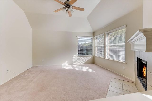 4905 Summer Oaks Lane, Fort Worth, TX 76123