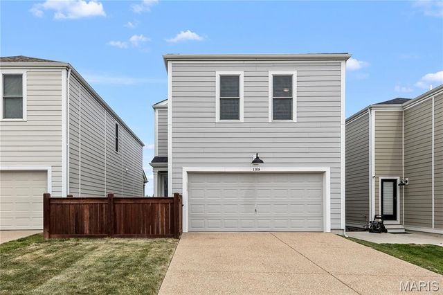 1108 Dyess Way, St Charles, MO 63301