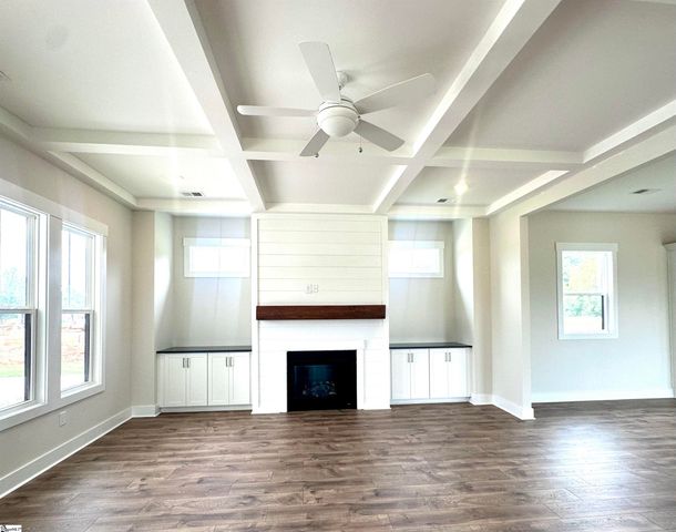 63 Carr Road, Piedmont, SC 29673