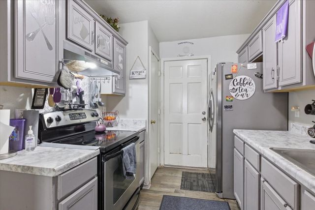 4019 Scarsdale Lane, Dallas, TX 75227