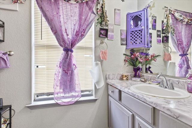 4019 Scarsdale Lane, Dallas, TX 75227