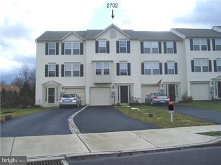 2702 ORCHARD VIEW RD, Reading, PA 19606
