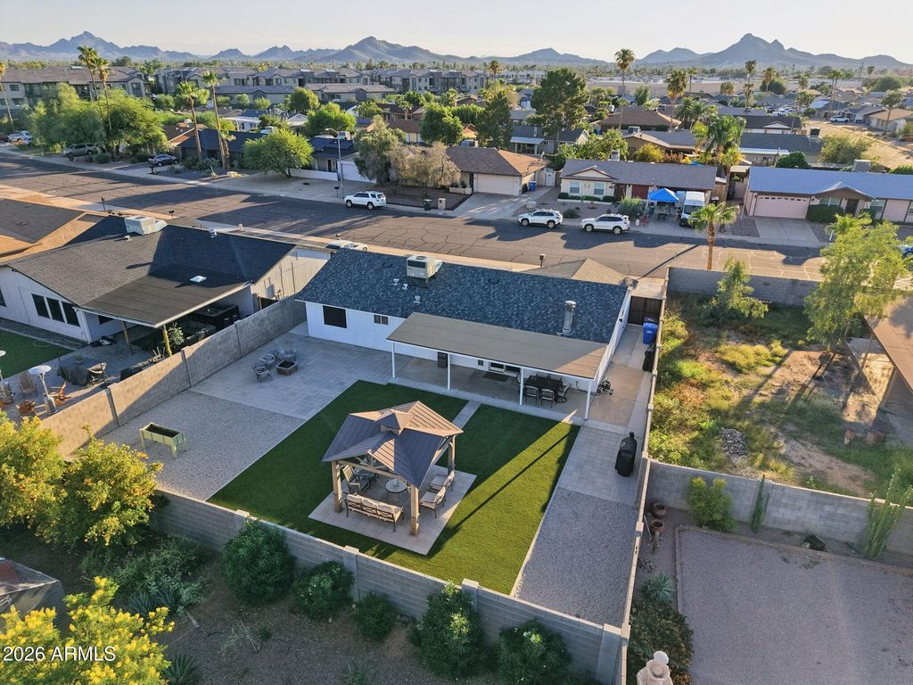 17227 N 34TH Way, Phoenix, AZ 85032 — photo 3