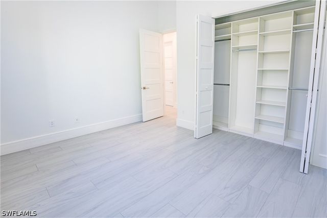 231 Legacy CT, Naples, FL 34110