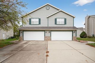 421 Robert Drive, Normal, IL 61761