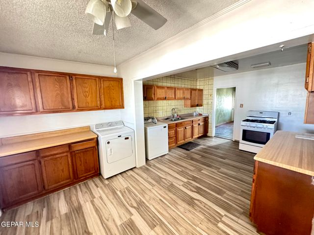 7512 KINGMAN Drive, El Paso, TX 79915