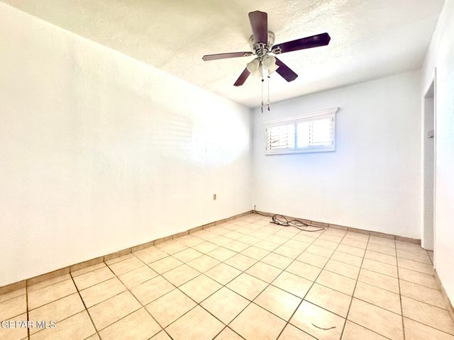 7512 KINGMAN Drive, El Paso, TX 79915