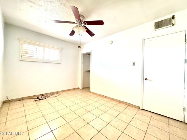 7512 KINGMAN Drive, El Paso, TX 79915