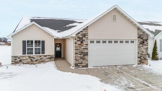 4647 N CHERRYVALE AVENUE, Appleton, WI 54913