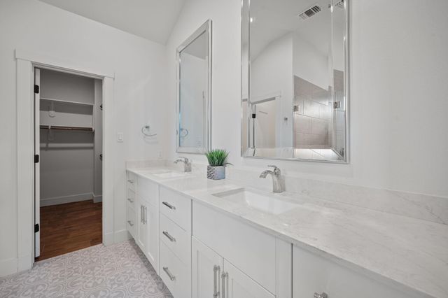 21814 Bluejay BLVD, Lago Vista, TX 78645