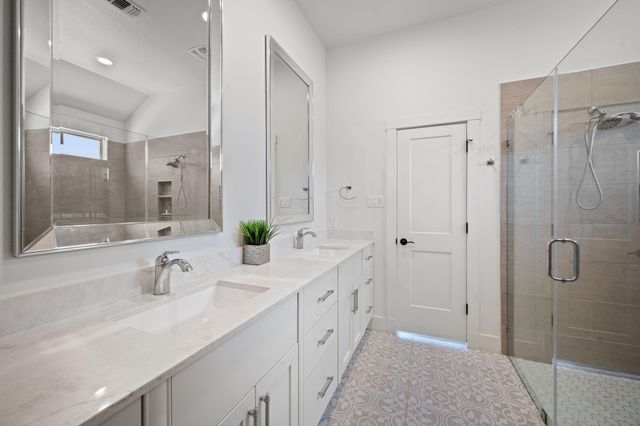21814 Bluejay BLVD, Lago Vista, TX 78645