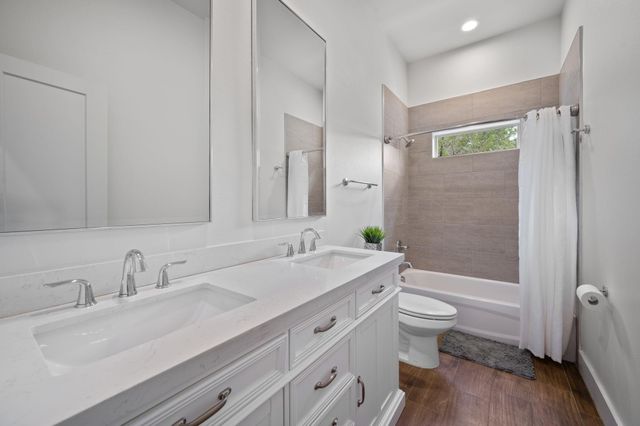 21814 Bluejay BLVD, Lago Vista, TX 78645