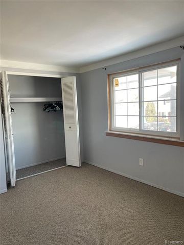13958 Champagne Drive, Sterling Heights, MI 48312