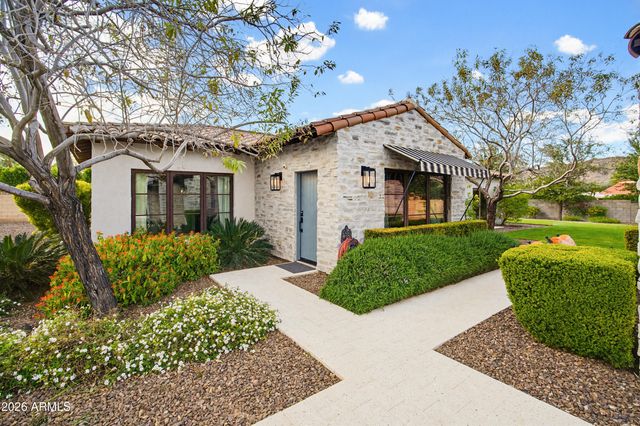 6210 E KEIM Drive, Paradise Valley, AZ 85253