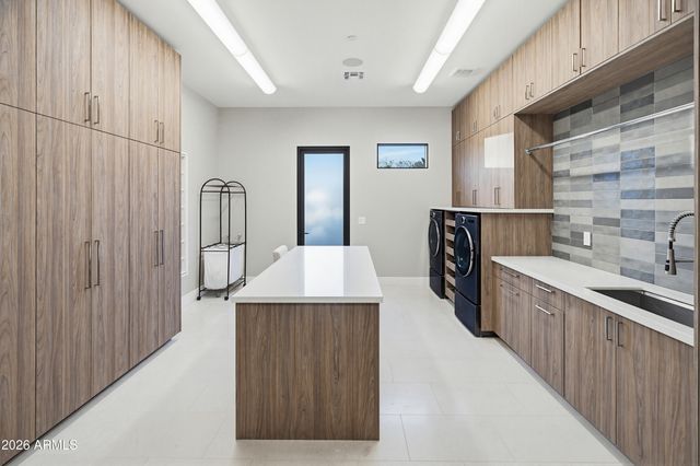 6210 E KEIM Drive, Paradise Valley, AZ 85253