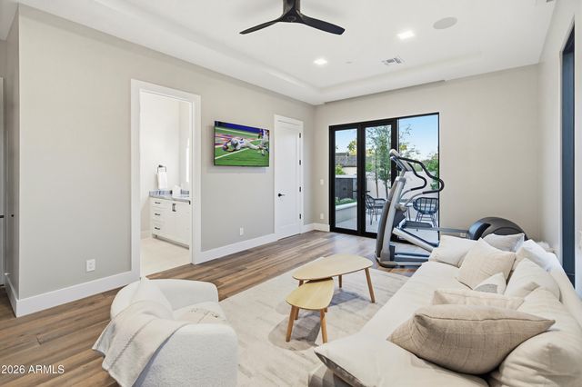 6210 E KEIM Drive, Paradise Valley, AZ 85253