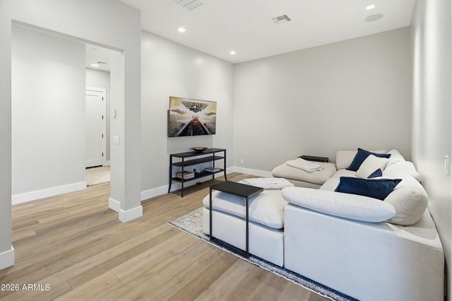 6210 E KEIM Drive, Paradise Valley, AZ 85253