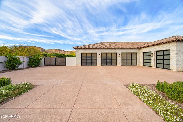 6210 E KEIM Drive, Paradise Valley, AZ 85253