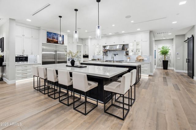 6210 E KEIM Drive, Paradise Valley, AZ 85253