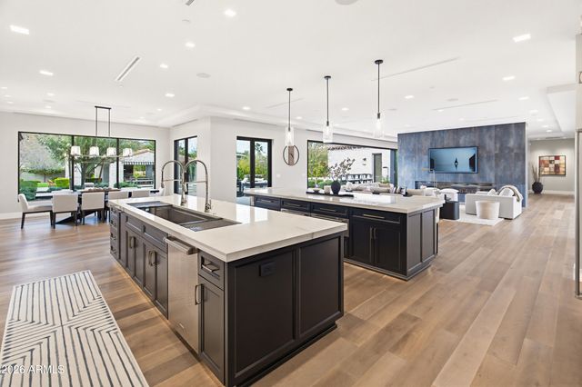 6210 E KEIM Drive, Paradise Valley, AZ 85253