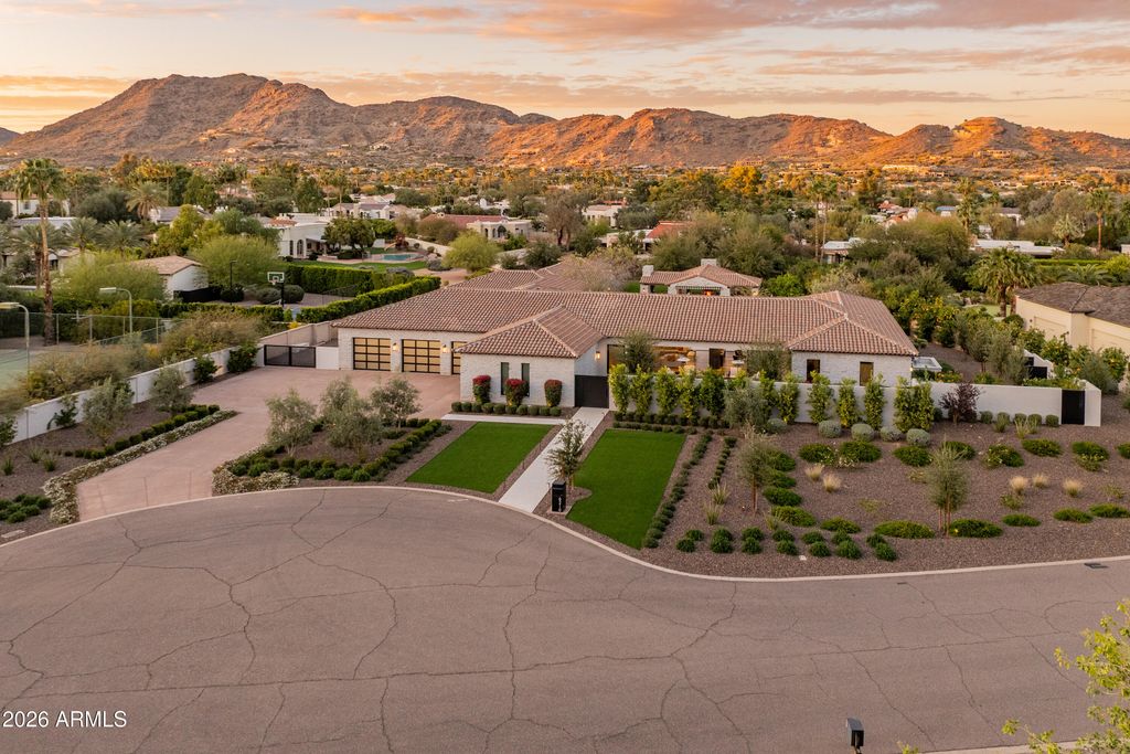 6210 E KEIM Drive, Paradise Valley, AZ 85253