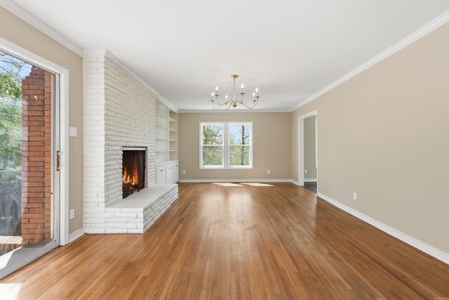 1 Van Lee Drive, Little Rock, AR 72205