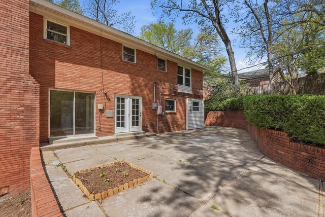 1 Van Lee Drive, Little Rock, AR 72205