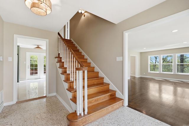 1 Van Lee Drive, Little Rock, AR 72205