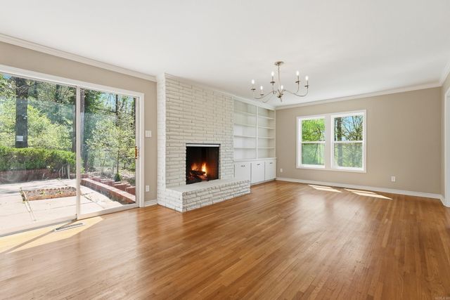 1 Van Lee Drive, Little Rock, AR 72205