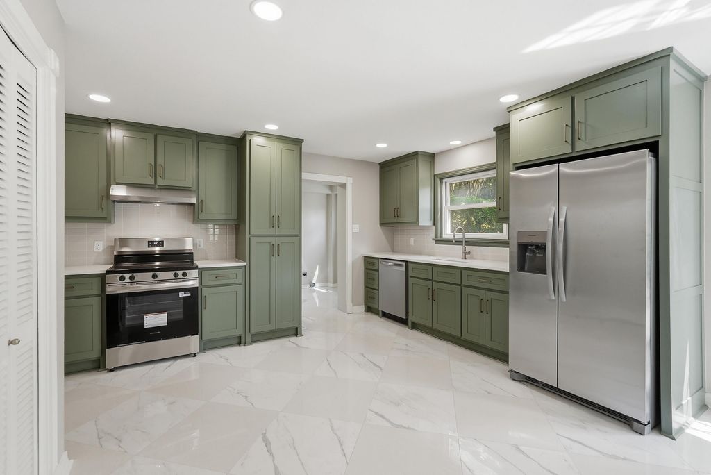 1 Van Lee Drive, Little Rock, AR 72205