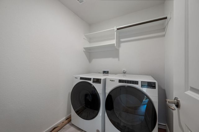 15607 Poppy Petal DR, Del Valle, TX 78617