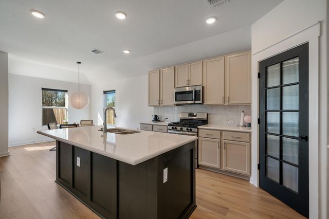 15607 Poppy Petal DR, Del Valle, TX 78617