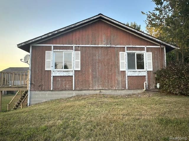 1795 Oakwood Road, Ortonville Village, MI 48462