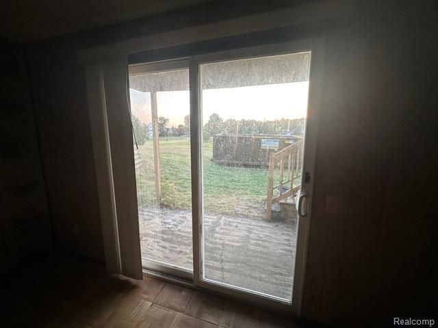 1795 Oakwood Road, Ortonville Village, MI 48462