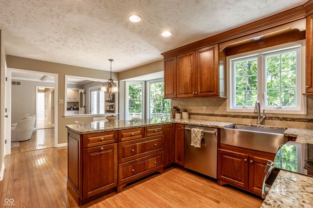 3644 E Carmel Drive, Carmel, IN 46033