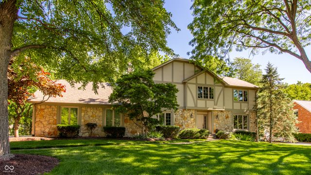3644 E Carmel Drive, Carmel, IN 46033